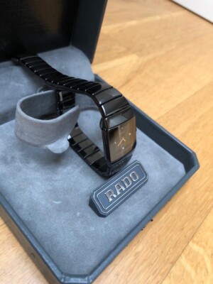 Rado Sintra Damenuhr, Jubile mit 4 echten Diamanten