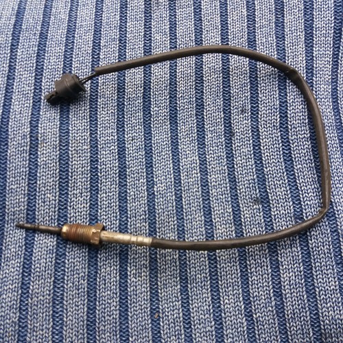 BMW E92 E81 E87 diesel Abgastemperatursensor Temperature sensor exhaust 7806254