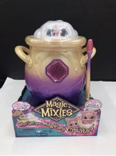 NWB - Magic Mixies Magical Misting Cauldron - Pink - Moose Toys