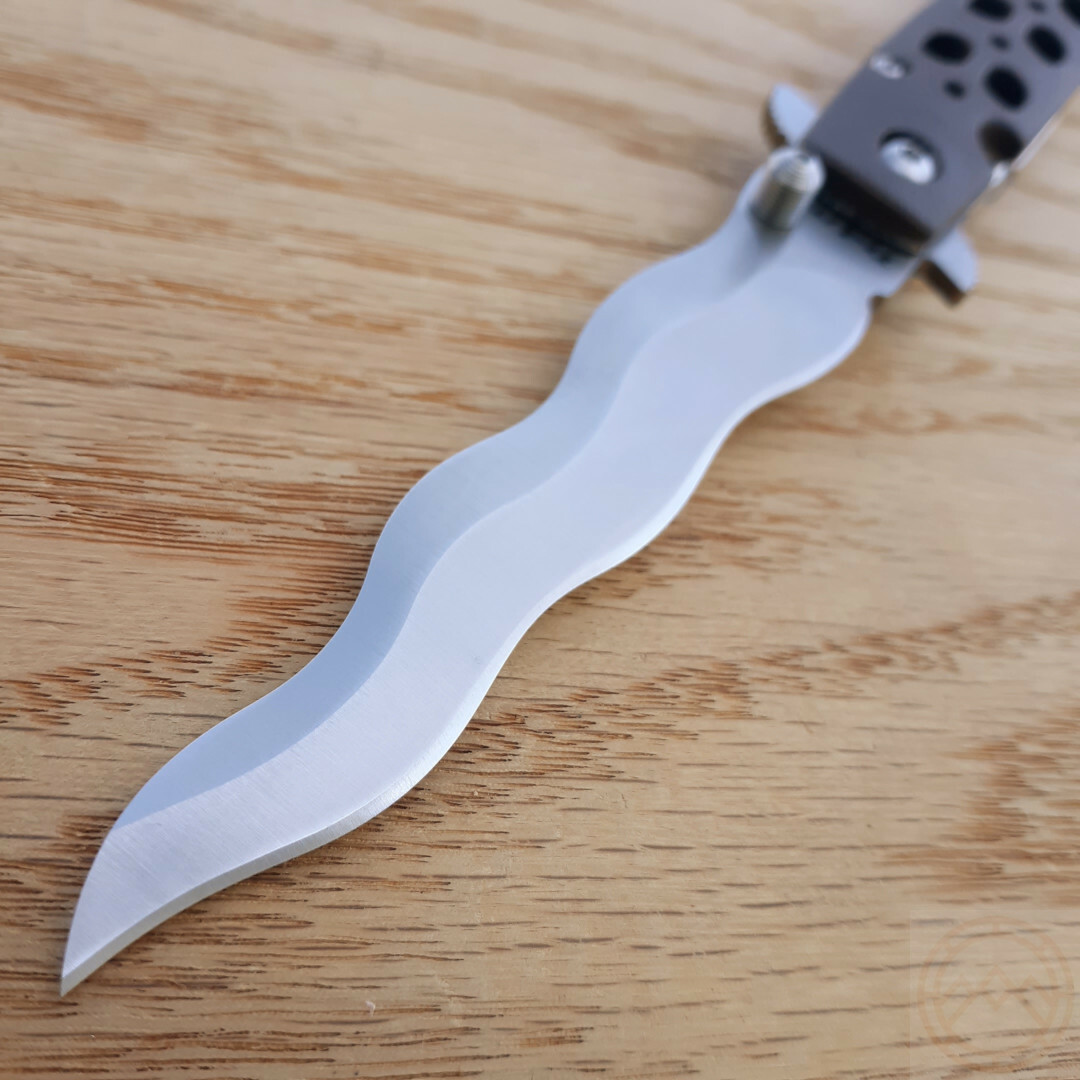 Cold Steel Ti-Lite Kris Liner Folding Knife 4 Cold Steel Ti-Lite Kris Liner Folding Knife 4
