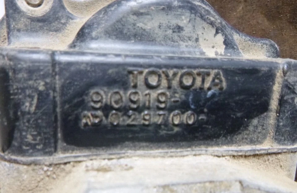 Toyota Tarago Previa YR22 4Y-E Distributor - Image 4 of 4