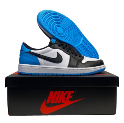 Jordan 1 Low OG Black Dark Powder Blue UNC CZ0775-104 | (W) 44 | NEU & OVP