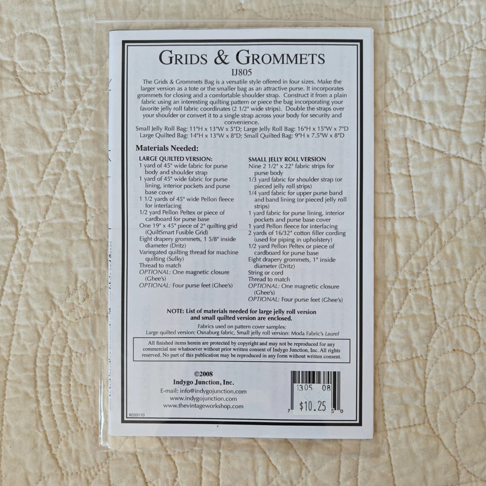 Grids and Grommets Quilted Tote Bag Shoulder Purse Pattern By Amy Barickman - Image 4 of 4