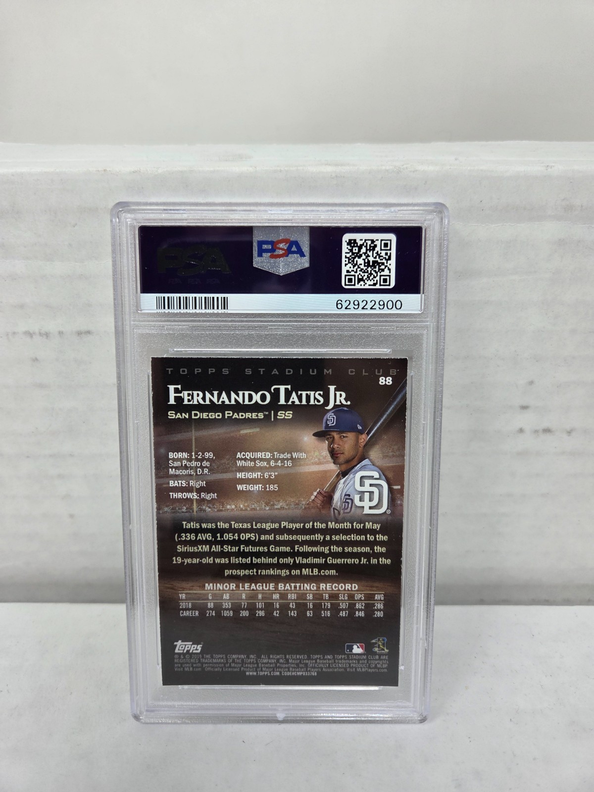 2019 Stadium Club FERNANDO TATIS JR RC ROOKIE CARD PSA 8 view 2