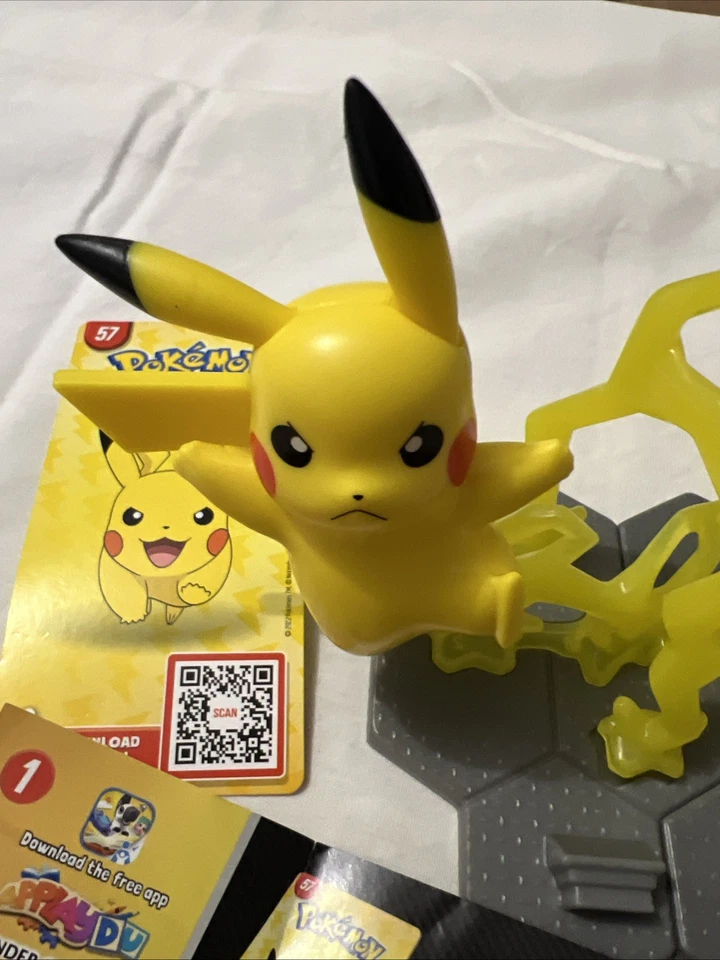 FIGURINE POKÉMON MAXI KINDER - OFFICIEL NINTENDO PIKACHU ANNÉE : 2022 - COMPLET - Photo 4/4