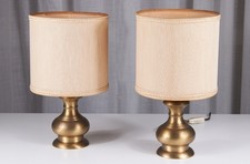 Coppia di lampade da tavolo, abat jour, vintage anni '60, in ottone