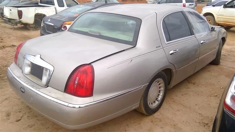 Seat Belt Front Bench Seat 40/20/40 Driver Fits 01 LINCOLN & TOWN CAR 214020 Foto 3 de 4