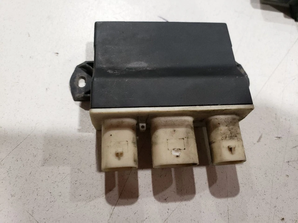 BMW 335i F30 2012 automático - Juego de sensores traseros OEM - 9261582 9220831 7306797 Foto 4 de 4