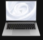 Razer Blade 14 (2025) Gaming Laptop: NVIDIA GeForce RTX 5070 - AMD Ryzen AI 32GB