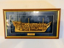 Scatola ombra incorniciata taglio laser in legno "HMS Victory"! Come nuovo