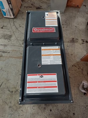 Goodman 40000 BTU 96% Upflow Gas Furnace, GR9S960403AN, Scratch & Dent
