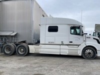 We Finance ALL TYPES OF CREDIT - 2011 Volvo D-13 Sleeper Transport Truck
