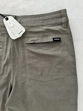 NWT PRANA Hybridizer Shorts Men's 32 Rye Green Performance Hiking Outdoor NEW