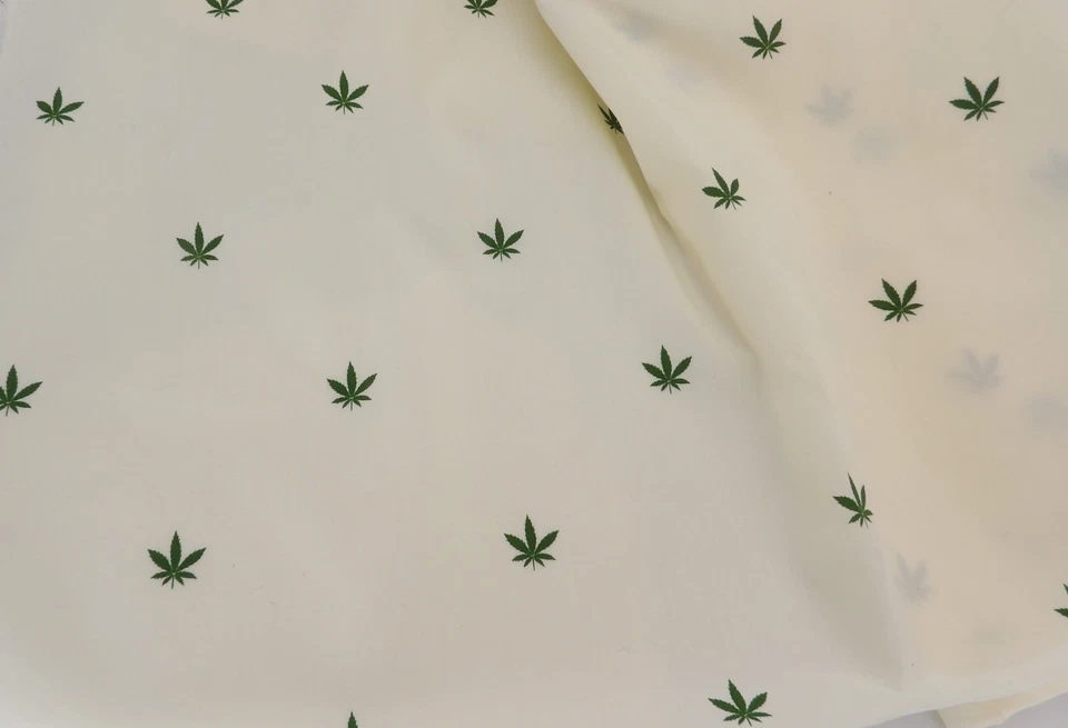 Robert Kaufman Cannibis Crema y Verde 2,5 Yardas L.A. Telas #12 Foto 3 de 4