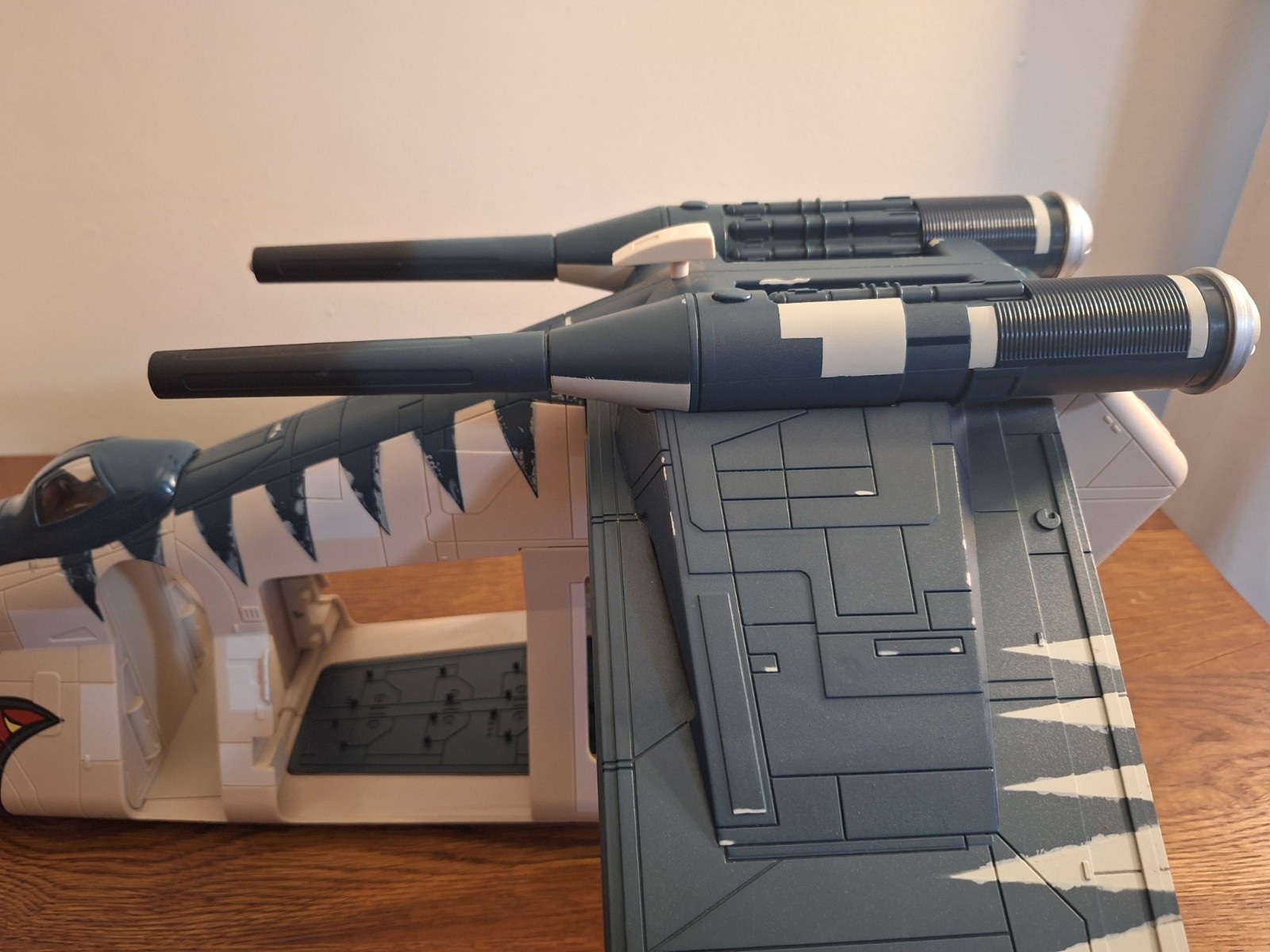 Star Wars Saga Collection Republic Gunship Tiger Shark 2006