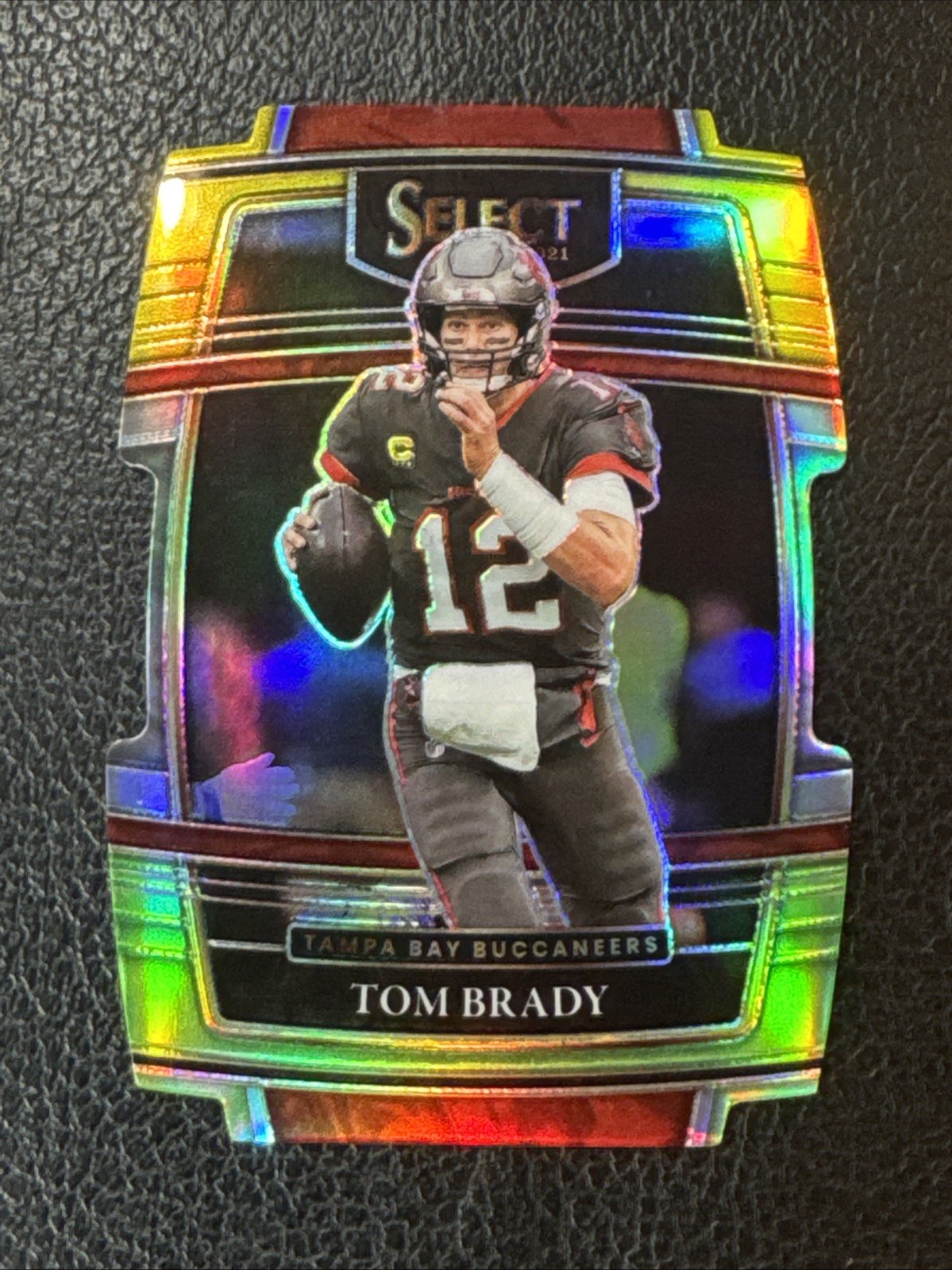 2021 Panini Select - Concourse Tom Brady #1 Green & Yellow Prizm Die-Cut