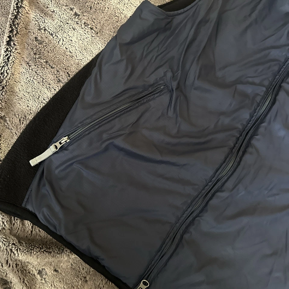 Burton Snowboards Heater Puffer Vest Mens L Navy Blue Black Full Zip Warm Winter - Image 3 of 4