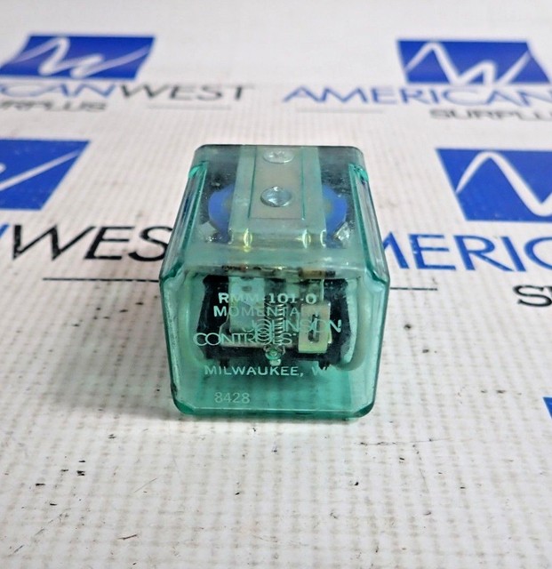 JOHNSON CONTROLS RMM1010 MOMENTARY RELAY eBay