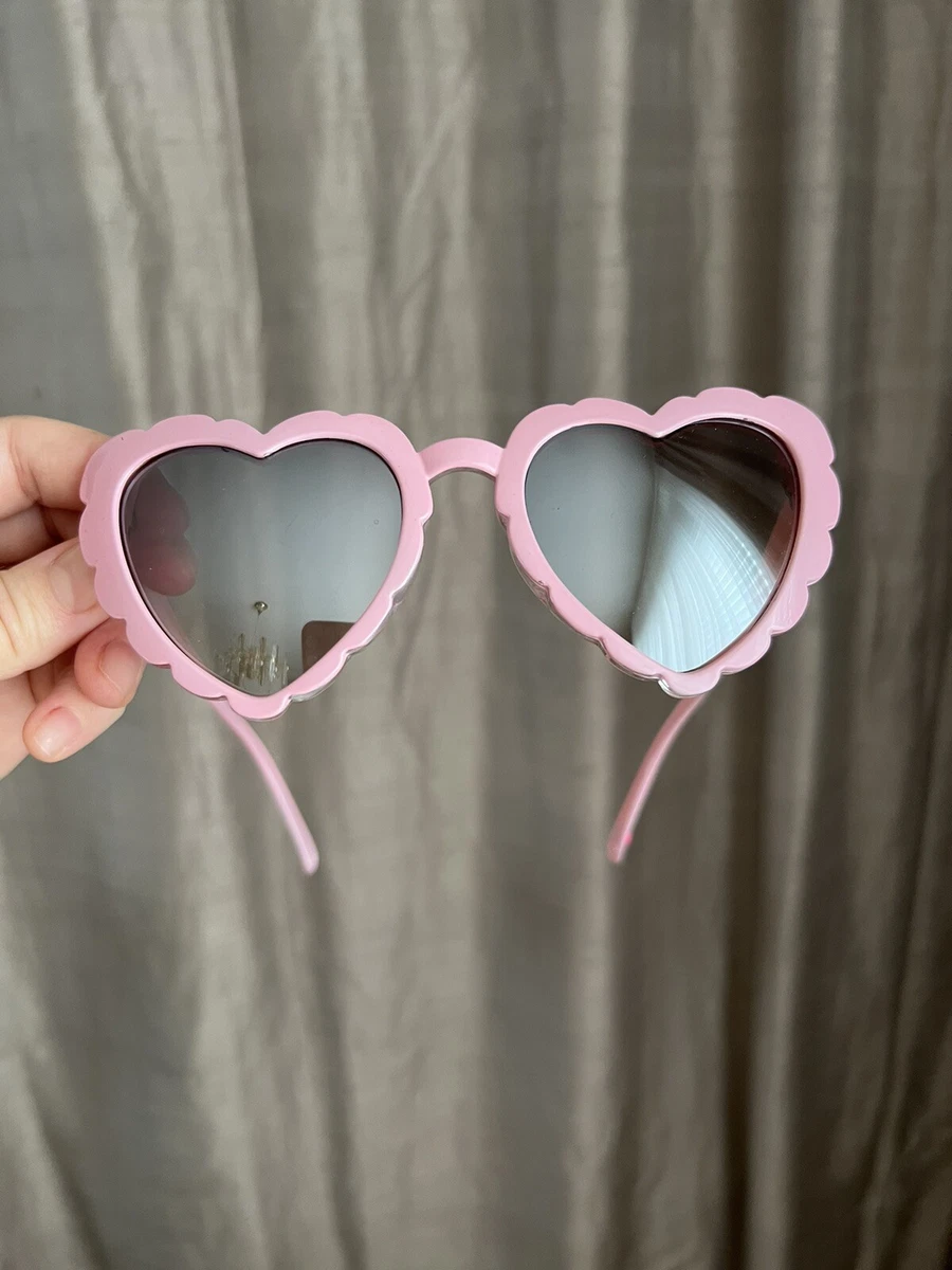 BETSEY JOHNSON True To Heart Sunglasses Pink Cat Eye Scalloped Heart Shape Betsey Johnson Heart Sunglasses for Women for sale | eBay main image 3