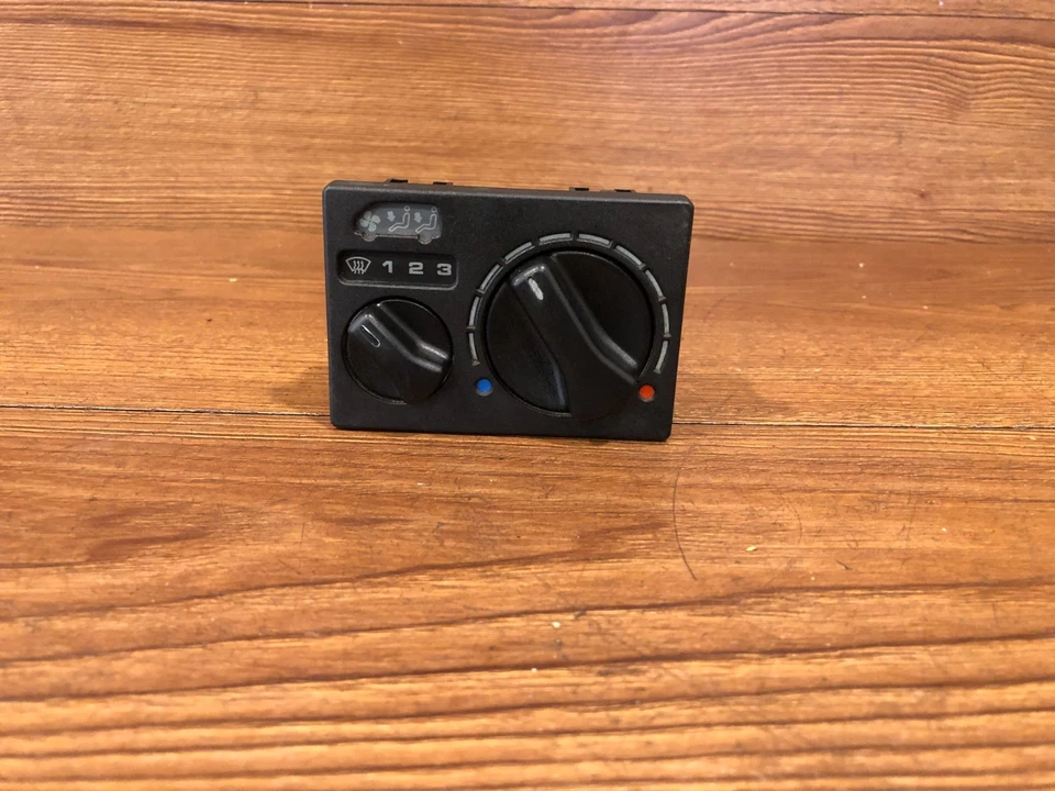 1992-1996 VOLKSWAGEN VW EUROVAN INTERRUPTOR AQUECEDOR CONTROLE CLIMÁTICO AR AC TRASEIRO FABRICANTE DE EQUIPAMENTO ORIGINAL 2 - Imagem 4 de 4