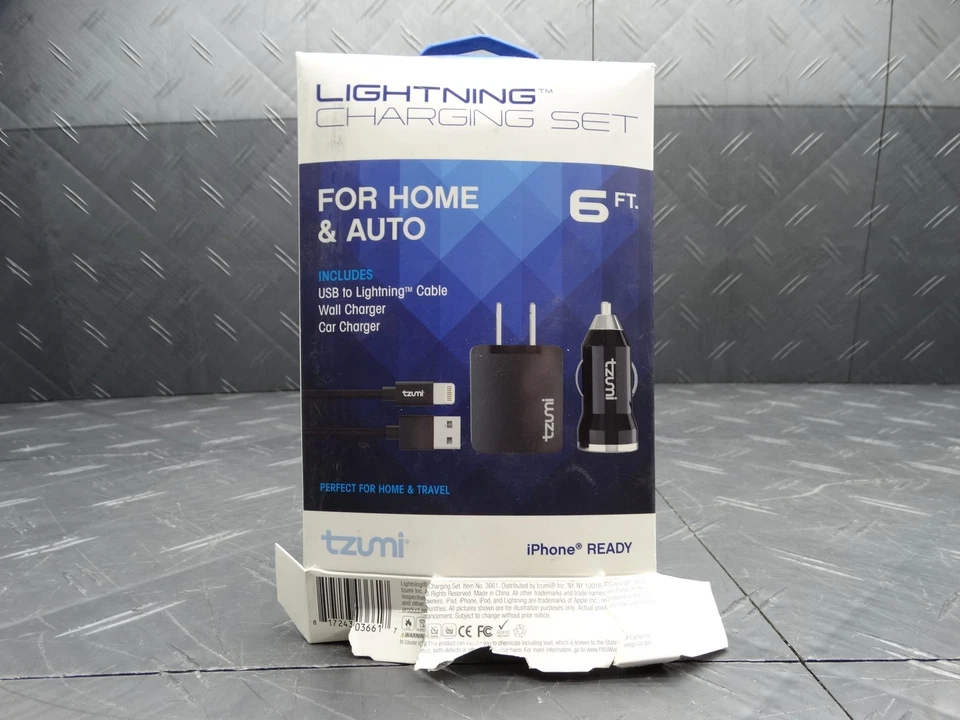 Сертифицированный зарядный комплект Tzumi Lightning Mifi для дома и автомобиля 3661 - Изображение 2 из 4