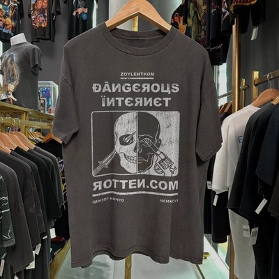 90s Rotten Dot Com Dangerous Internet Vintage Graphic Tee Black