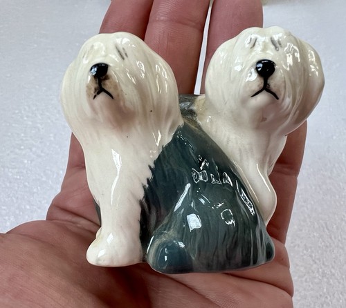 BESWICK ENGLAND ENGLISH SHEEP DOGS SEATED PAIR MINIATURE FIGURINE No. 3468