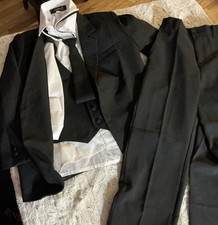 Gino Giovanni 5 Piece Suit Size 10