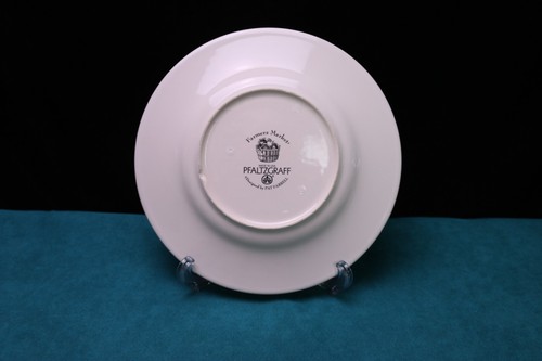 Paltzgraff USA Farmer's Market by Pat Farrrell Red Tomato Salad Plate - Picture 3 of 5
