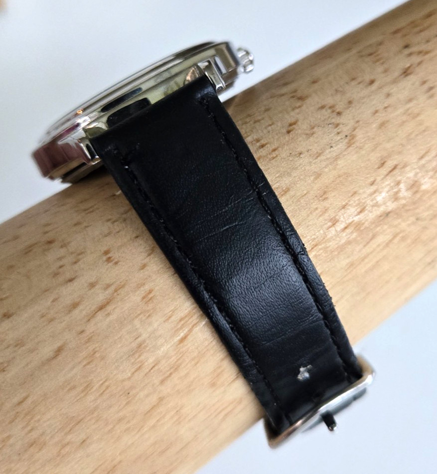 MZB Gen604 Silver Tone Round Case Quartz Wrist Watch Black Strap New Battery