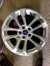 Wheel 17x7 Aluminum 10 Spoke Silver Fits 20-22 Escape 488291 Wheel 17x7 Aluminum 10 Spoke Silver Fits 20-22 Escape 488291