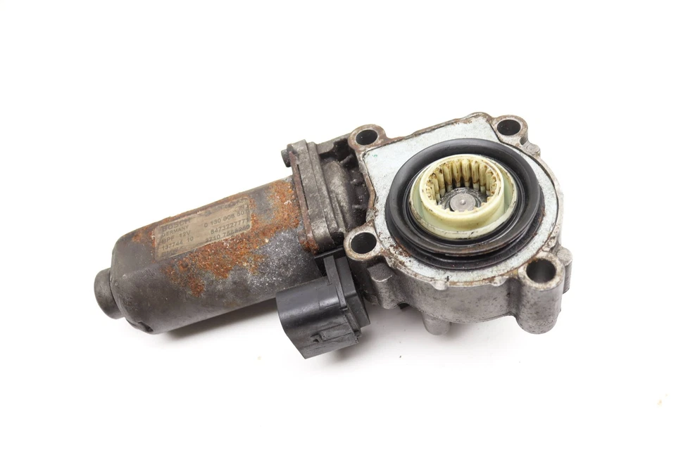 2008-2014 BMW X6 - Transfer CASE Motor 7566250 - Image 2 of 4