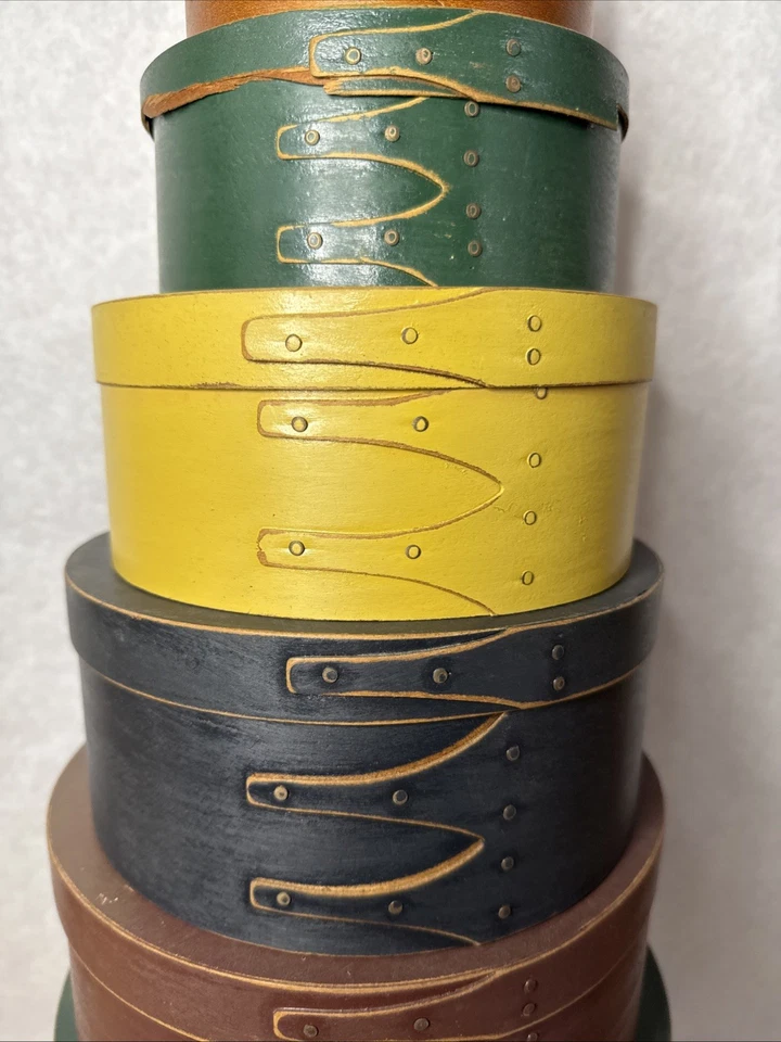 9 VTG Round Distressed Painted Lidded Nesting Wooden Shaker Boxes Decorative B31 - Image 3 of 4