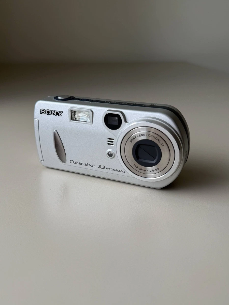 Sony Cyber-shot DSC-P72 Digital Cameras with Built - in Speaker