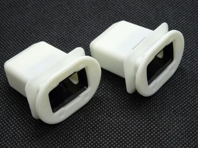 E.CO. S.R.L. 2 Stück Clips Rücksitzbank Halter für Rücksitz Audi 4 5 6 7 Q7 4L0886373