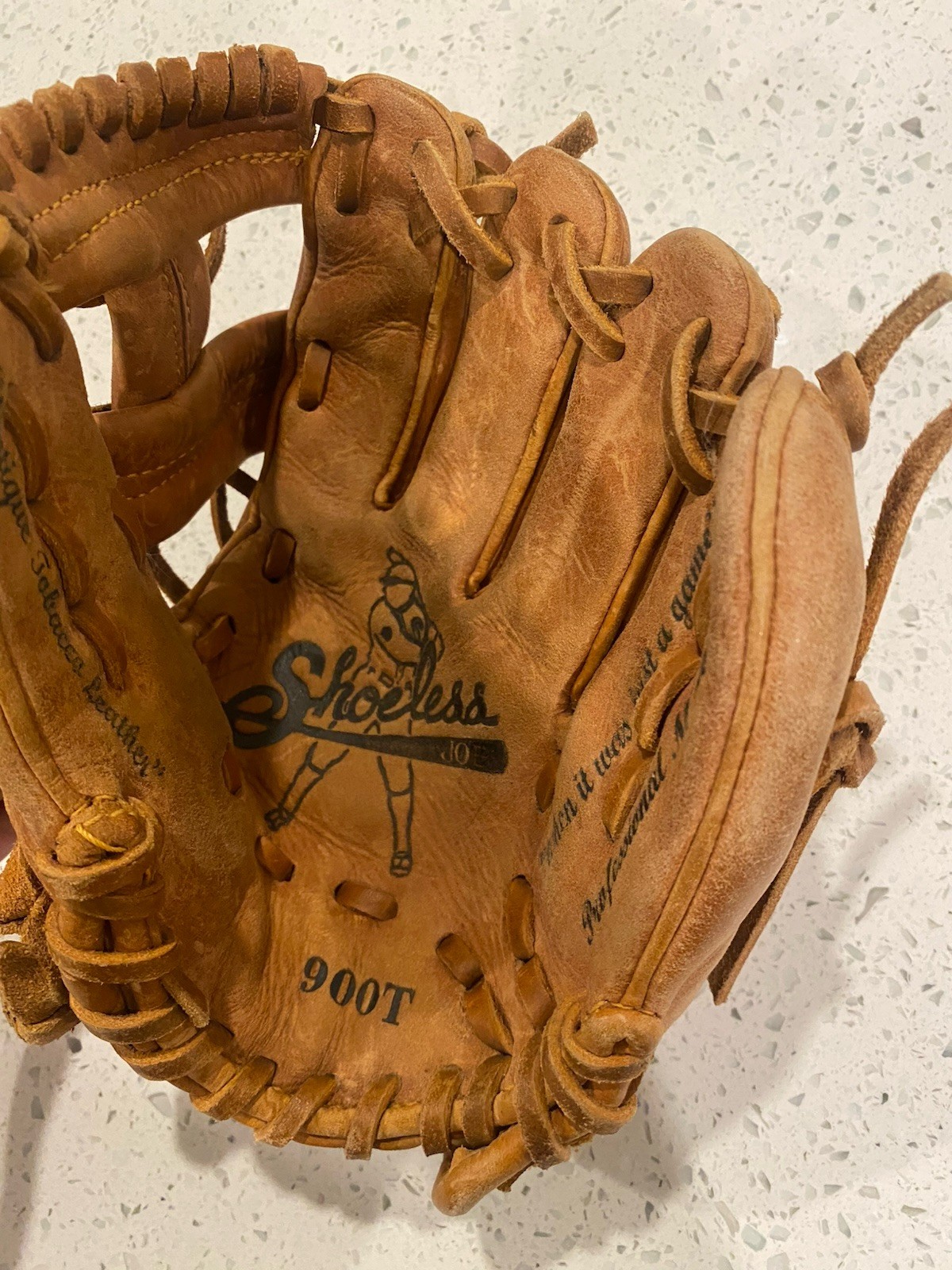 S 9in Right Hand Throw Training Baseball Glove (900iwtr)