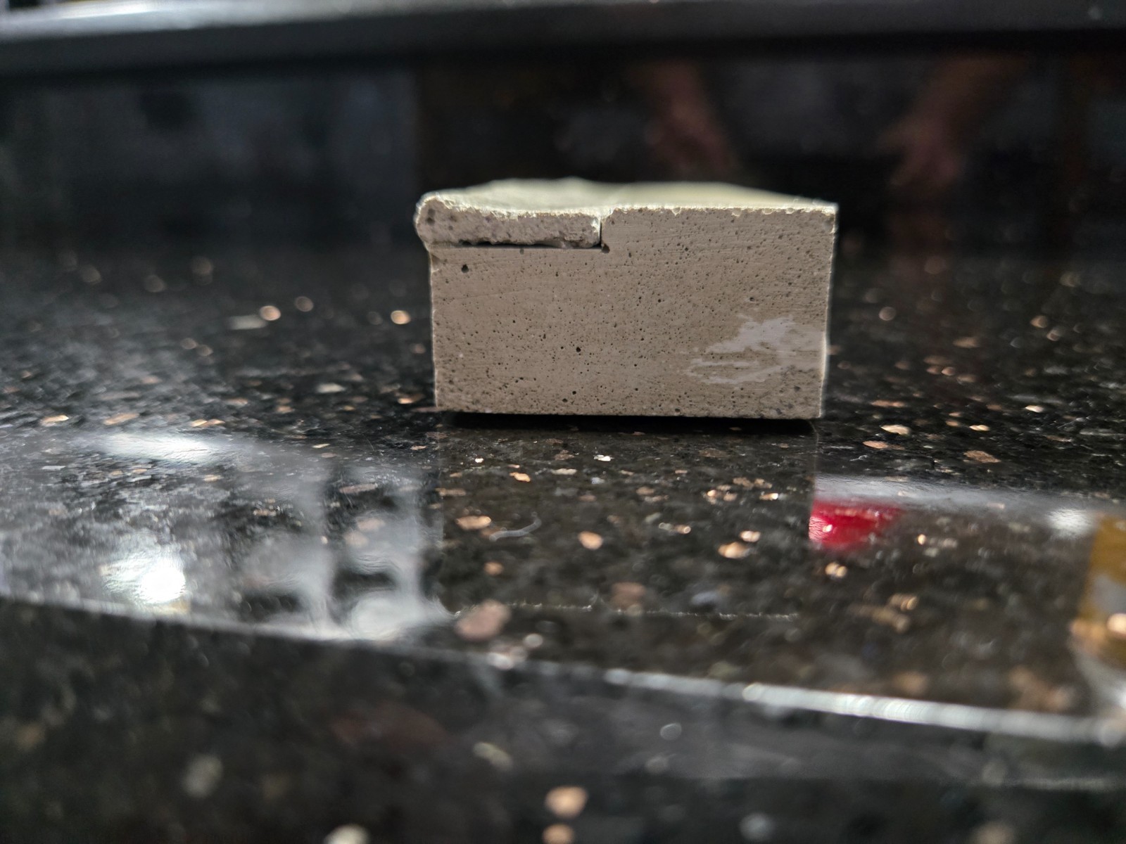 FATTFINGERS Fingerboard Ledge w/ Pool Coping and 7 inch FREE CURB