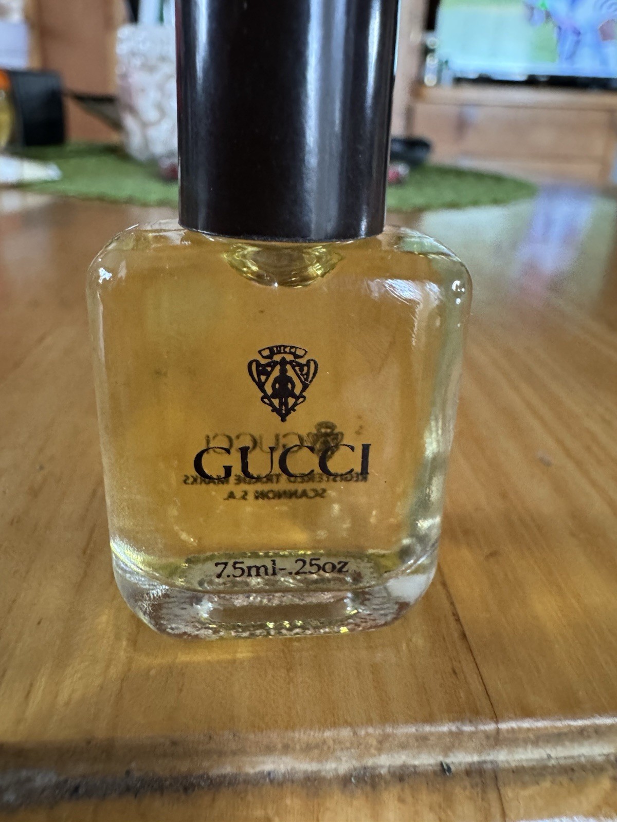 Vintage Gucci Cologne Mini Travel 7.5 ml Splash Glass Bottle Scannon SA