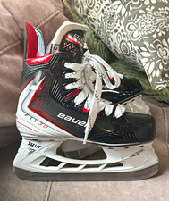 Bauer Vapor X Fly30 Youth Ice Hockey Skates Size 2 Black/White/Red
