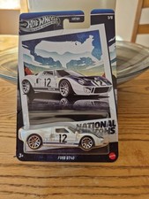Hot Wheels Silver Series National Icons Ford GT40 1/5 Scale Model Car JBY87
