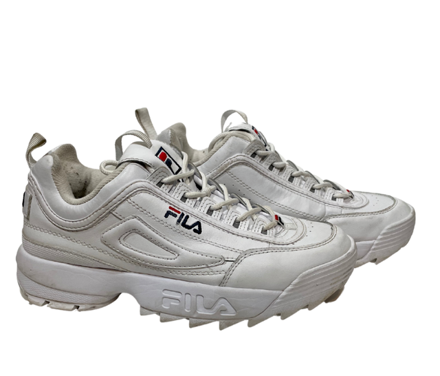 gray fila disruptor