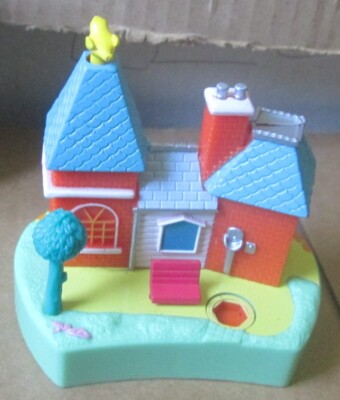 Disney Polly Pocket MAGIC KINGDOM Castle BIRD CLOCK HOUSE