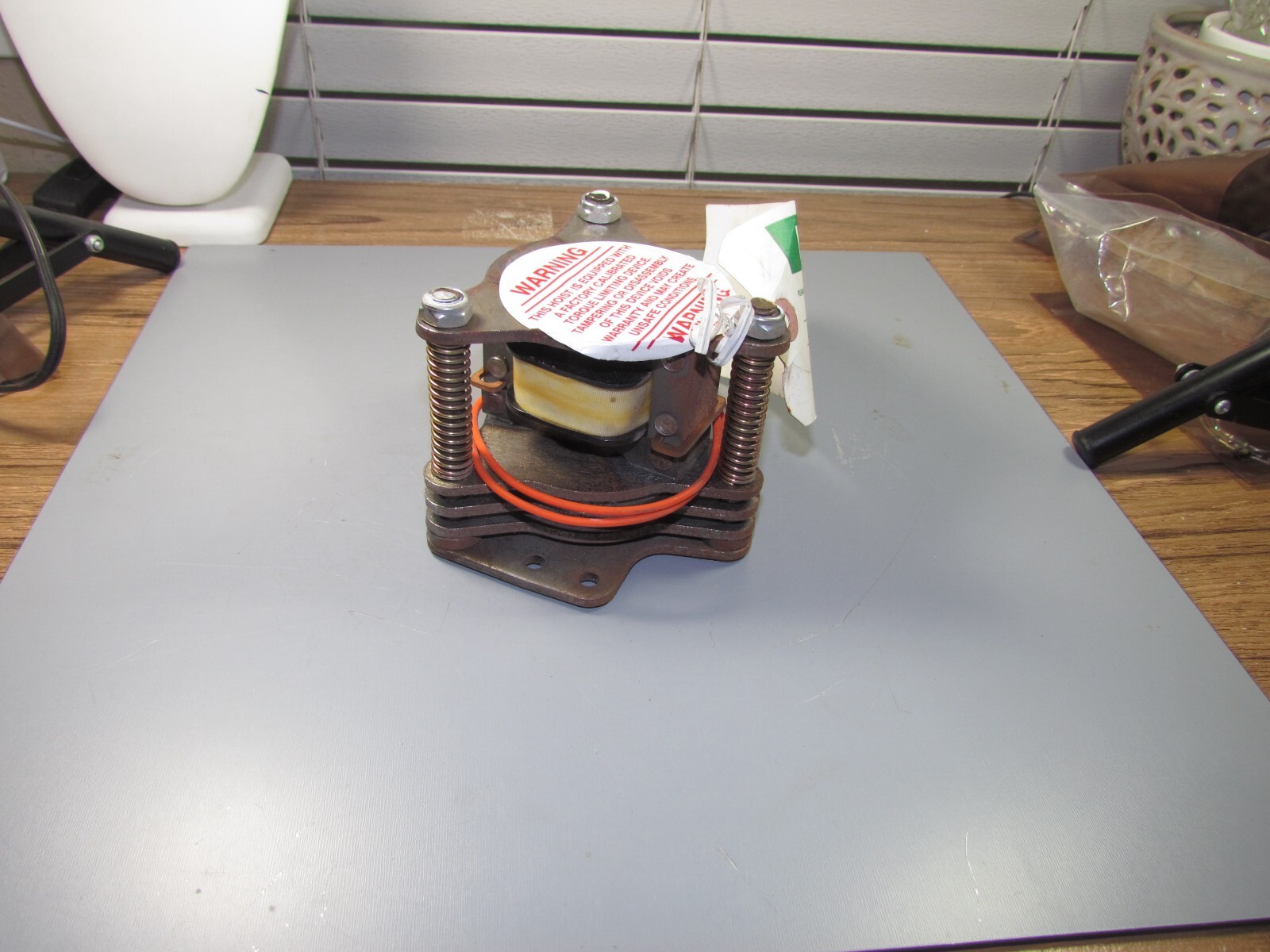 Coffin Hoist Brake W/2 discs, 230 volts, 854JL5 NEW no box eBay