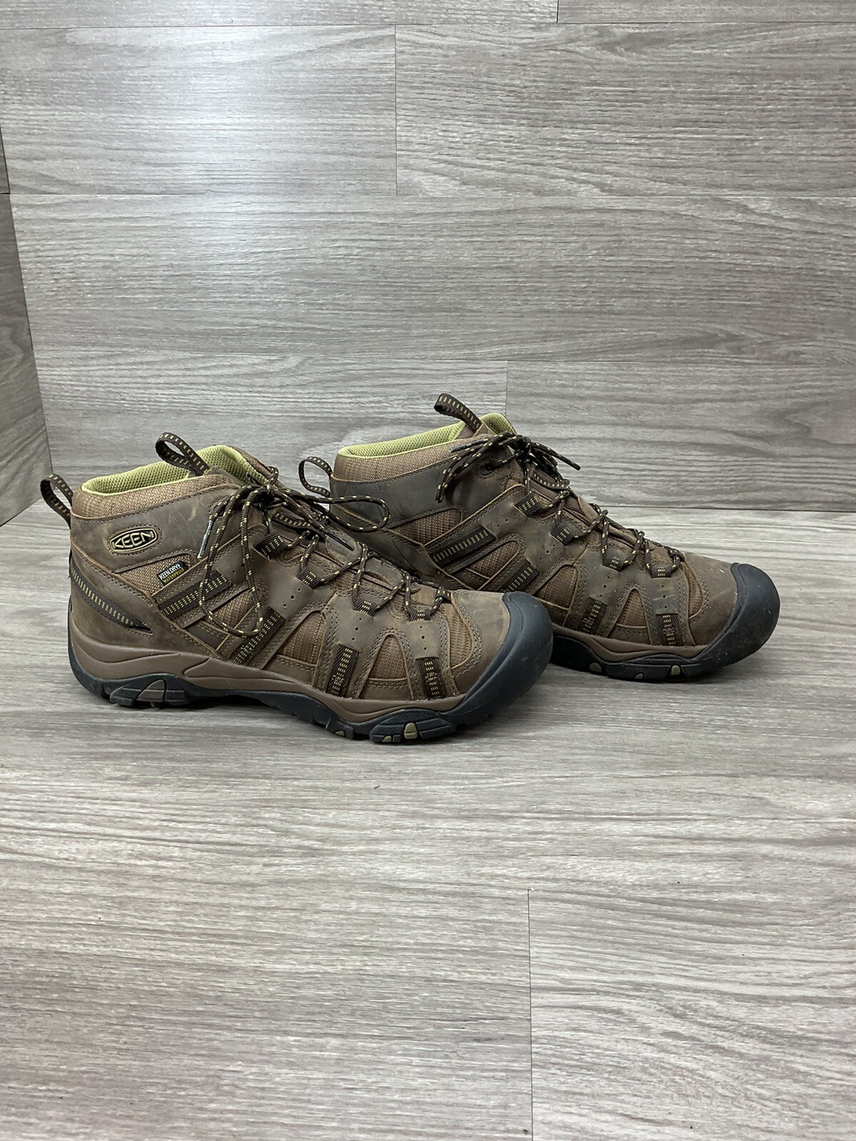 Stivali da uomo Keen Targhee II taglia media 13 M oliva escursionismo Chukka stringati