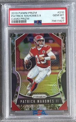 Patrick Mahomes II [Camo Prizm] #210 2019 Panini Prizm card
