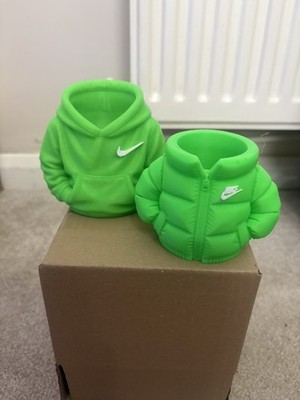 Kunststoff Nike gefütterte Jacke & Hoodie Stift Topf, Schreibtisch Top Artikel, versch.  NEONGRÜN 