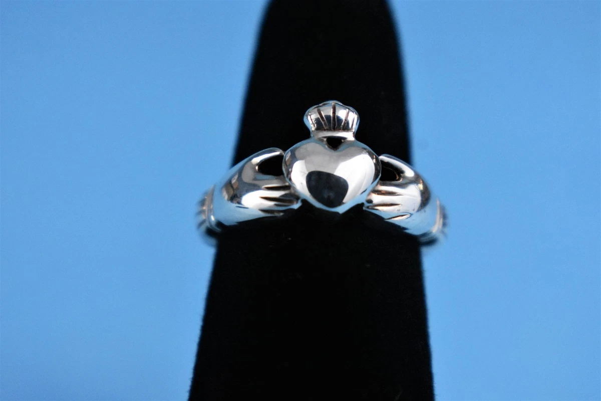 Sterling Silver Claddagh Ring by AVON Size 5 NEW NO Box eBay
