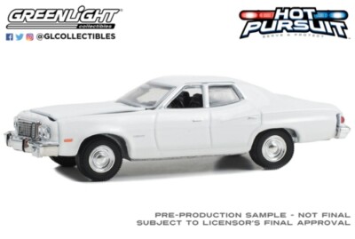 Greenlight 1/64 Hot Pursuit - 1974-76 Gran Torino Limousine - weiß 43012