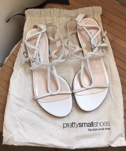 ladies flat white sandals