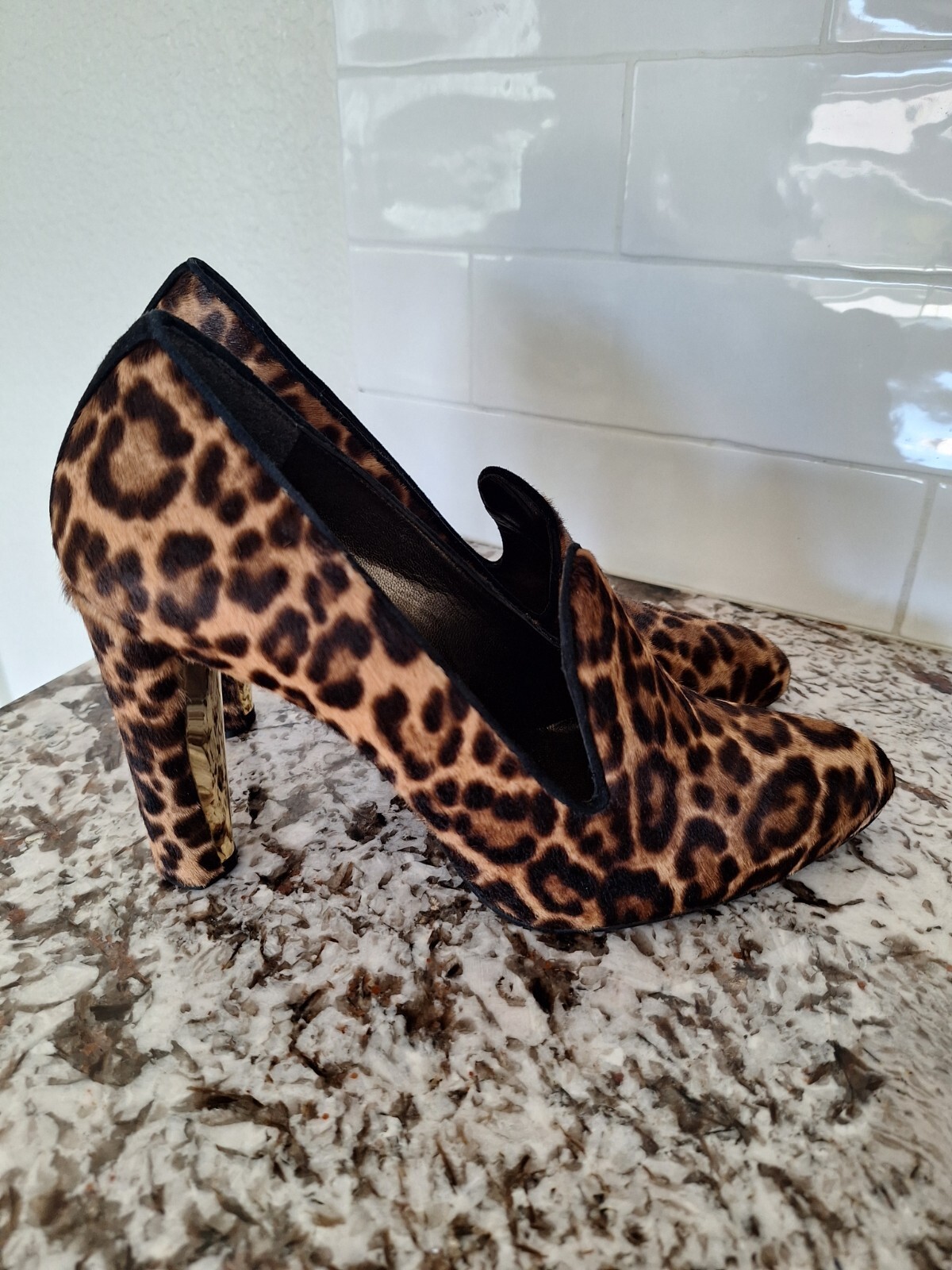 STUART WEITZMAN NEW AUTH Women Leopard Print CalfHair Uprise Loafer Pump Sz 8.5